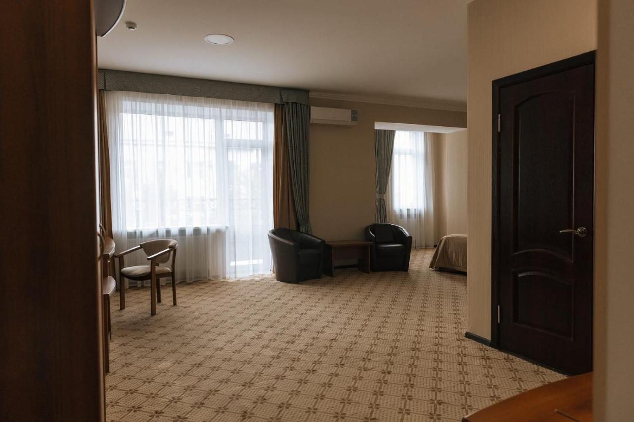 Medeu Hotel Kosztanaj Kültér fotó