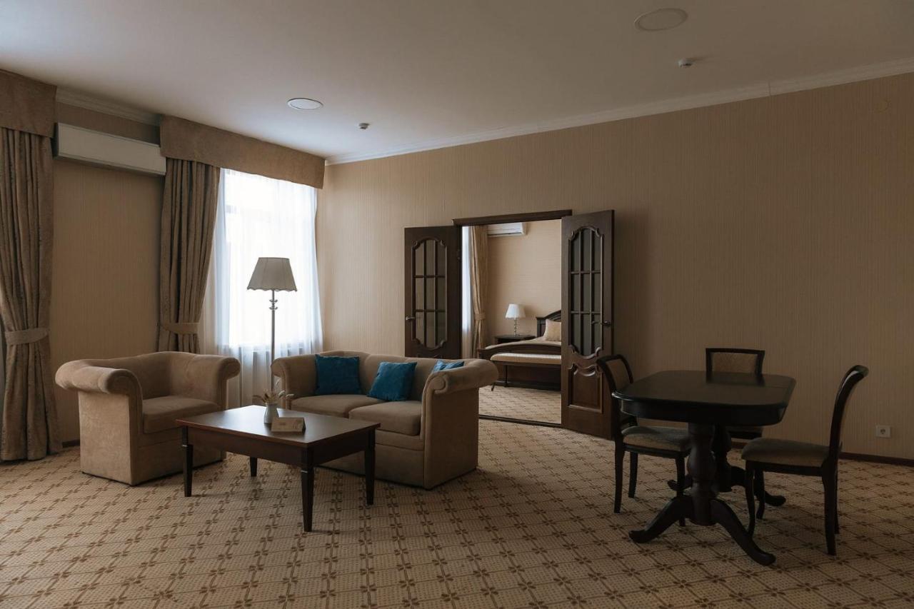 Medeu Hotel Kosztanaj Kültér fotó