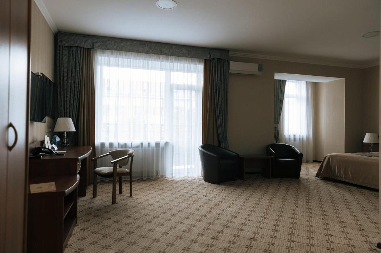 Medeu Hotel Kosztanaj Kültér fotó
