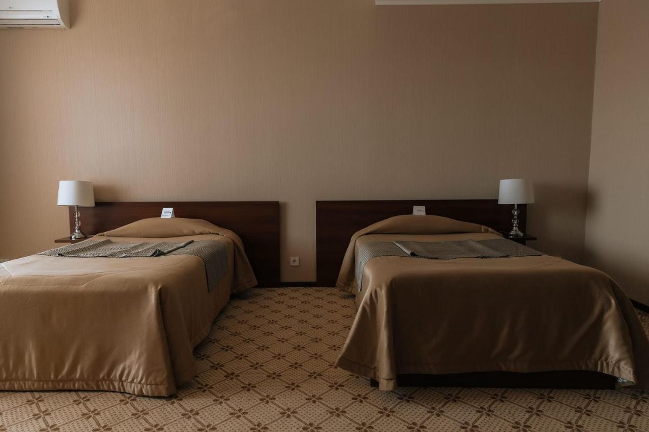 Medeu Hotel Kosztanaj Kültér fotó