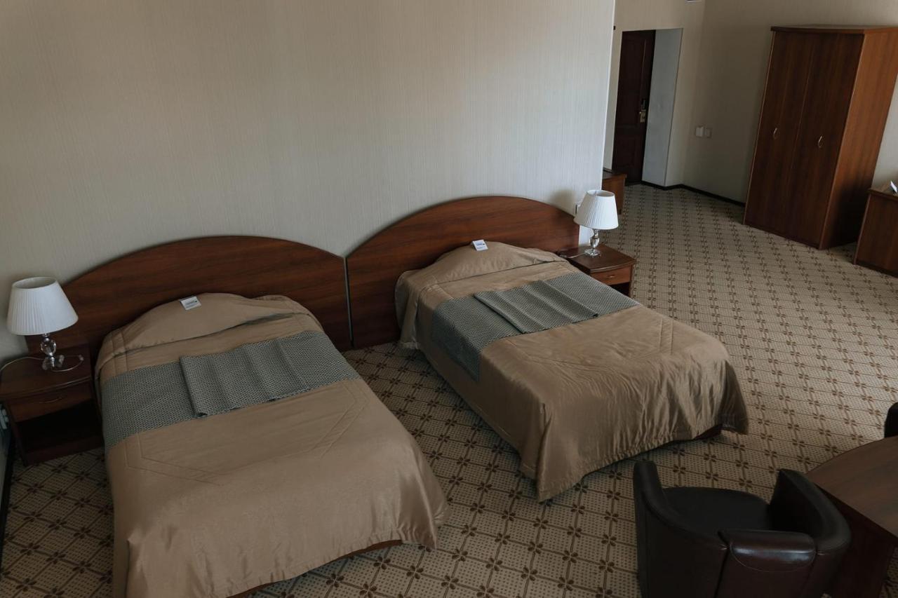 Medeu Hotel Kosztanaj Kültér fotó